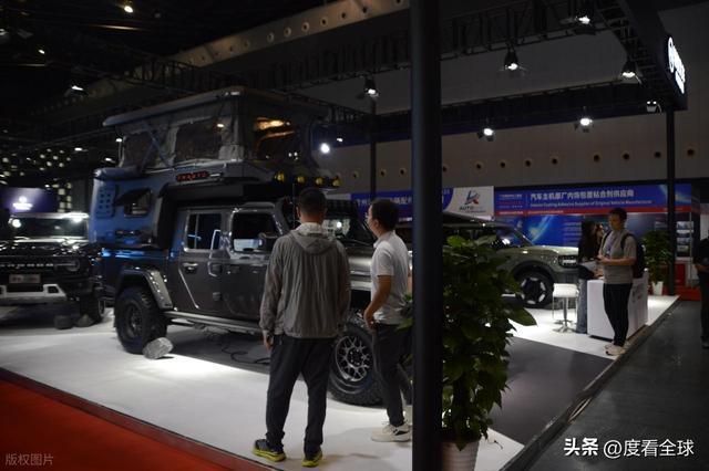 RA 车展曝改装新趋势普通人也能玩澳门新葡京208 台狠车霸屏上海！(图5)